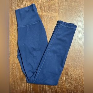 Size Small Fleo 25” Leggings
